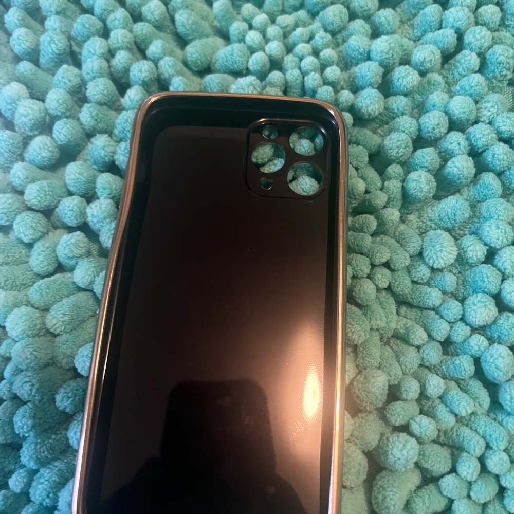 iPhone 11 Pro case - Picture 7 of 7
